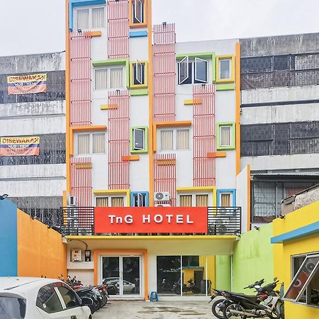 Tng Hotel Redpartner Jakarta Bagian luar foto