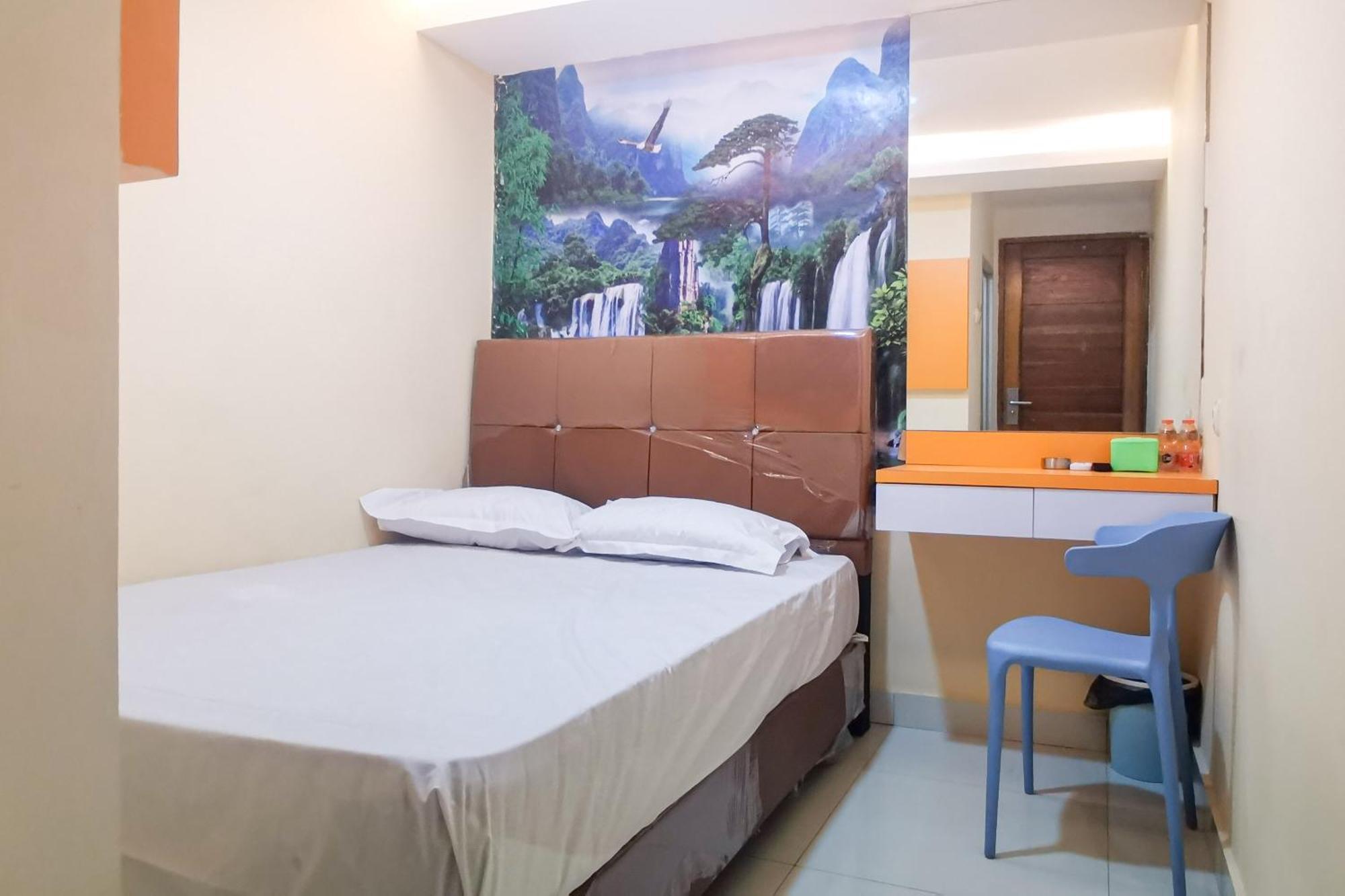 Tng Hotel Redpartner Jakarta Bagian luar foto